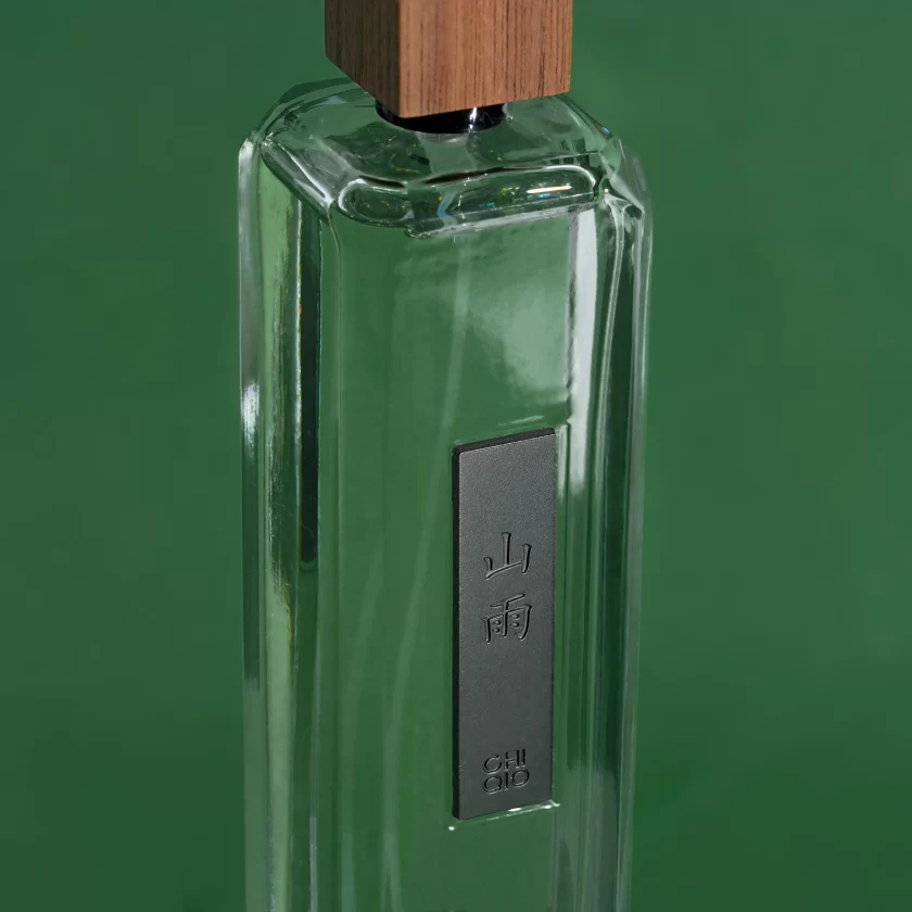 Mountain Rain crystal perfume